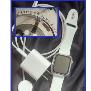 Apple Watch Series 6 White Aluminum Case with White Sport Band